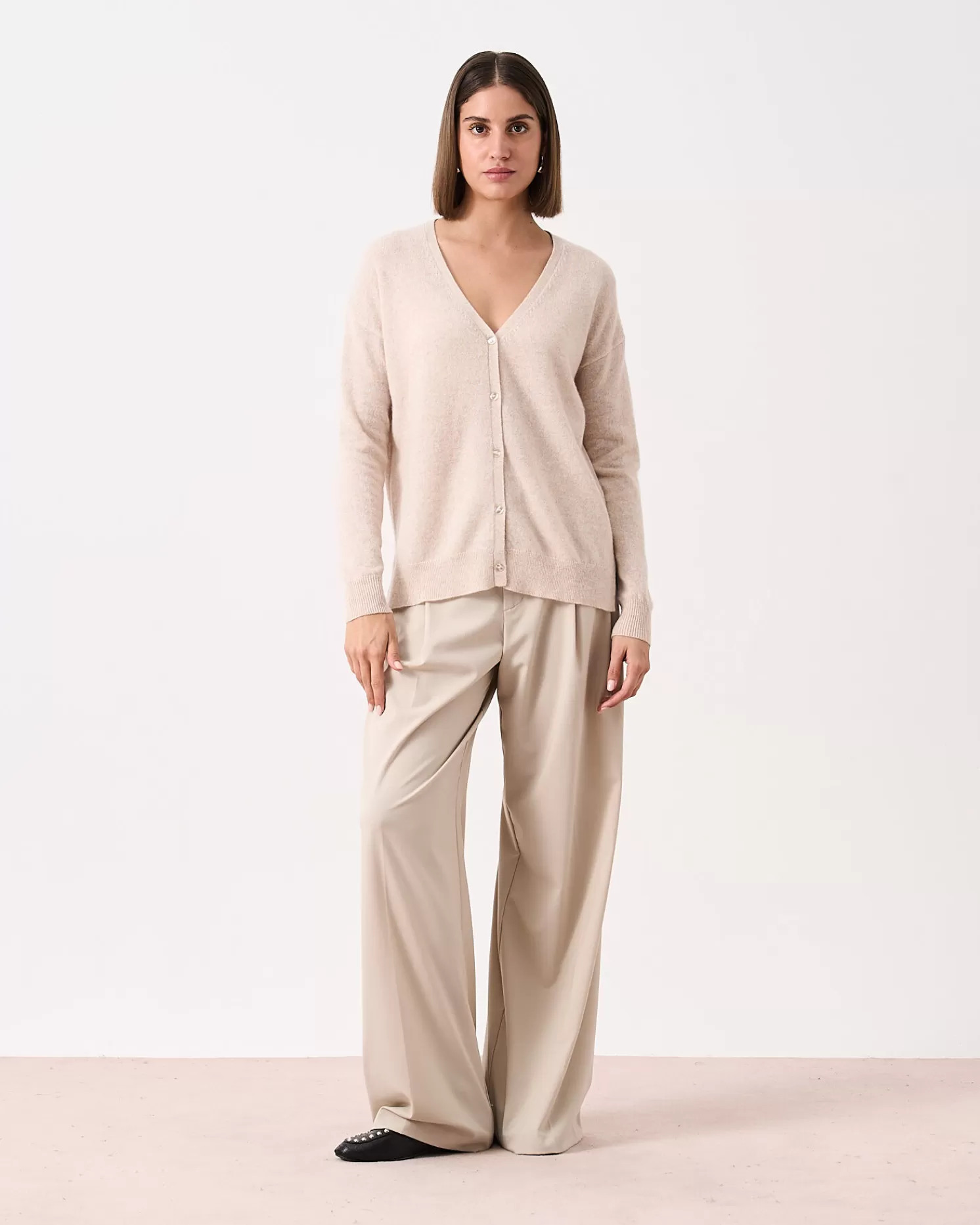 Antigone | Absolut Cashmere Best Sale