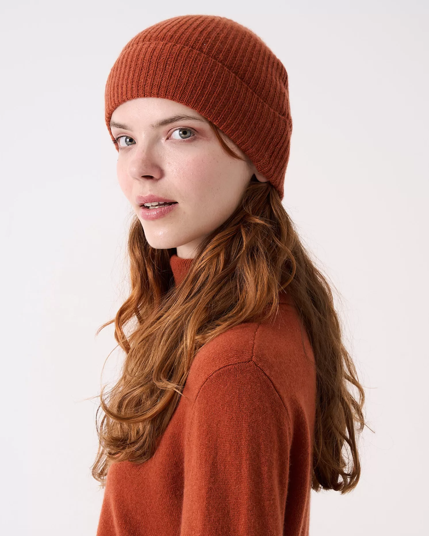 Maeve | Absolut Cashmere Hot