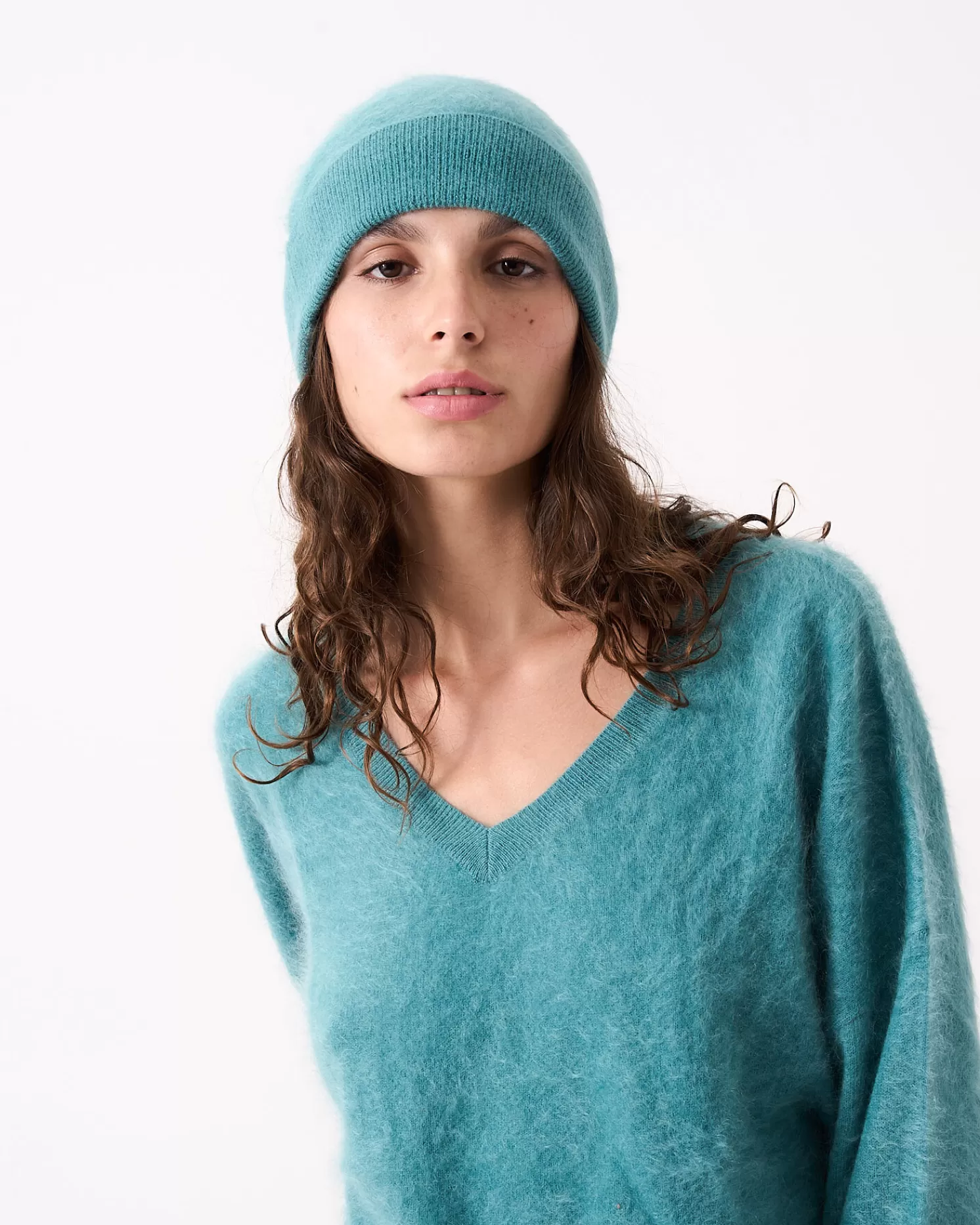 Moira | Absolut Cashmere Sale